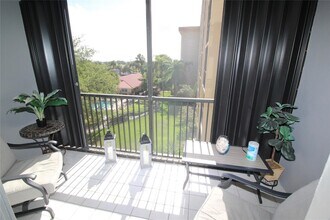 2350 NE 14th Street Causeway, Unit 412 in Pompano Beach, FL - Building Photo - Building Photo