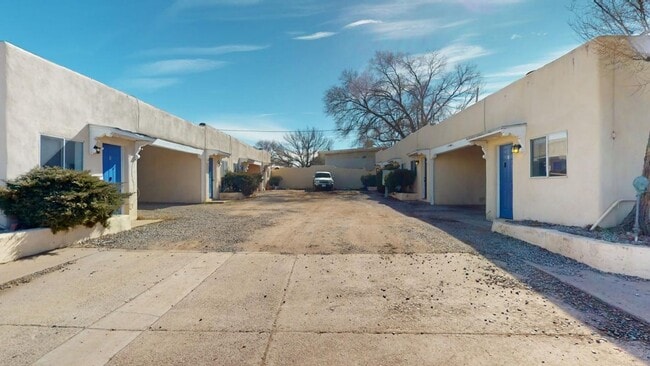 property at 1450 Cerrillos Rd