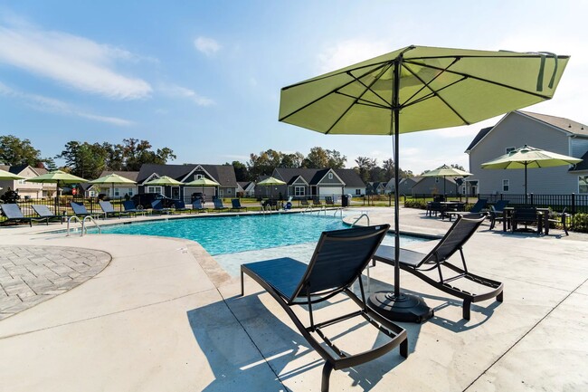 Cottages at Thrasher in Hixson, TN - Foto de edificio - Building Photo