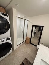 51 Lucile St, Unit B440 in Nashville, TN - Building Photo - Building Photo