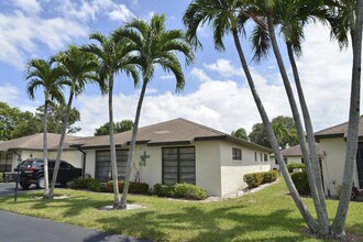 10059 Eaglewood Rd, Unit B in Boynton Beach, FL - Building Photo - Building Photo