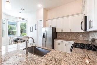 13730 Willow Haven Ct in Ft. Myers, FL - Building Photo - Building Photo