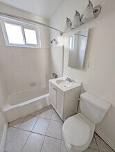 4215 McLaughlin Ave in Los Angeles, CA - Foto de edificio - Building Photo