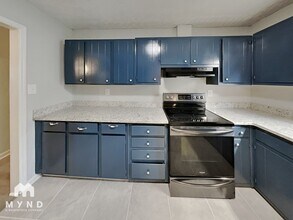 6880 Vesta Brook Dr in Morrow, GA - Building Photo - Building Photo