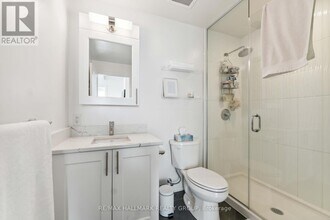 805-3805 Carling Ave in Ottawa, ON - Building Photo - Building Photo