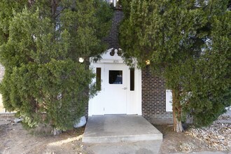 Westmoor Apartments in Greeley, CO - Foto de edificio - Building Photo