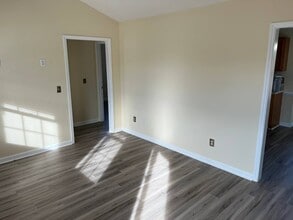 2050 Compacta Dr in Wendell, NC - Building Photo - Building Photo