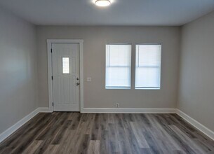 821 W 1st St in Bloomington, IN - Building Photo - Building Photo