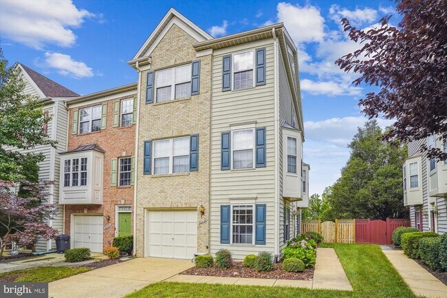 property at 9238 Lorton Valley Rd