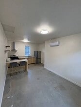 3291 Rockview Pl in San Luis Obispo, CA - Building Photo - Building Photo