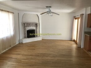2704 Mesa Dr in Farmington, NM - Foto de edificio - Building Photo