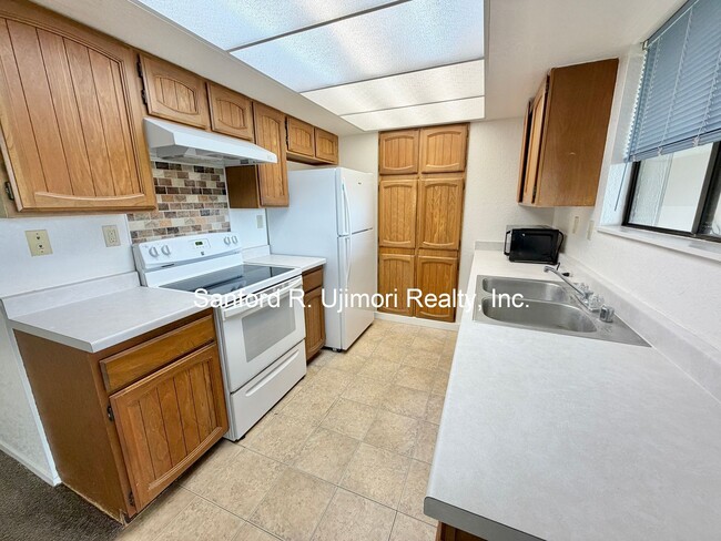 98-1701-1701 Ka?ahumanu St in Aiea, HI - Building Photo - Building Photo