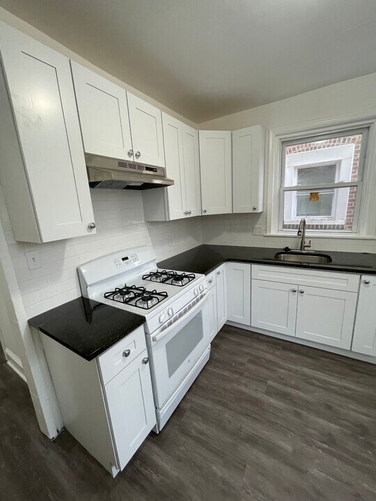 5322 Wingohocking Terrace in Philadelphia, PA - Building Photo