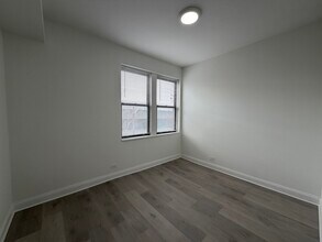 4832 N Winthrop Ave in Chicago, IL - Building Photo - Building Photo