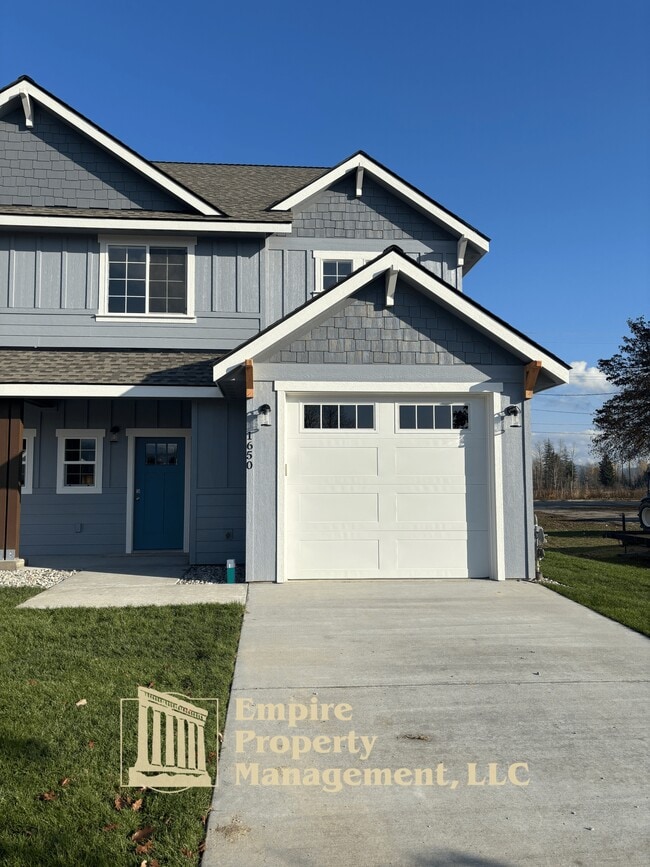 property at 1656 Irvine St