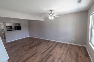 4016 Snowy Owl Dr in Columbia, MO - Building Photo - Building Photo