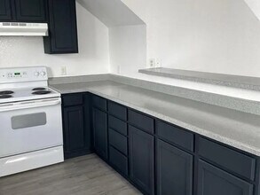 1313 Powell Ln in Reno, NV - Building Photo - Building Photo
