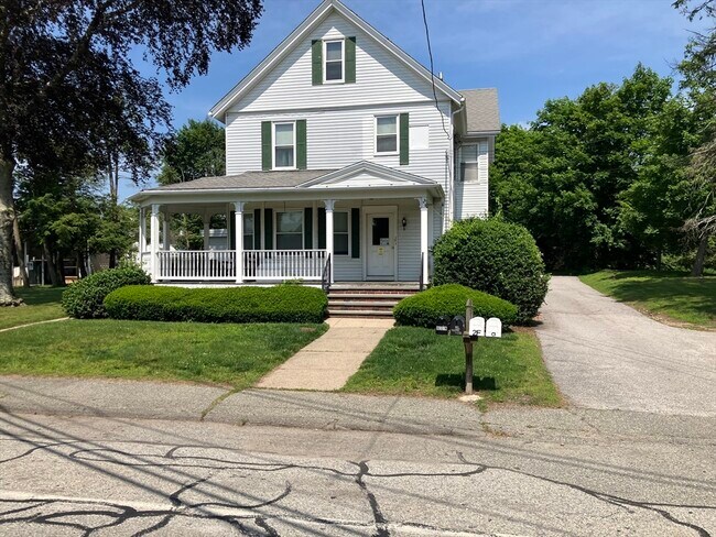 property at 985 S Main St