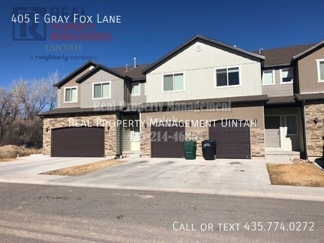 property at 405 E Gray Fox Dr