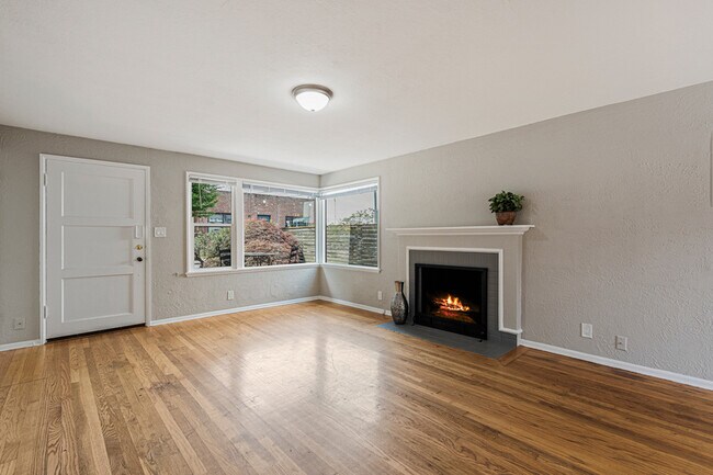 2610 58th Ave SW in Seattle, WA - Foto de edificio - Building Photo