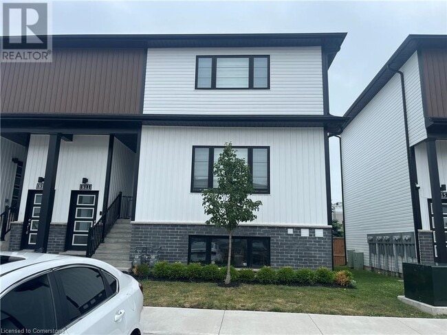 4263 Fourth Ave