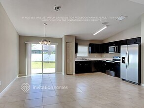 1421 SW Hibiscus St in Port St. Lucie, FL - Building Photo - Building Photo