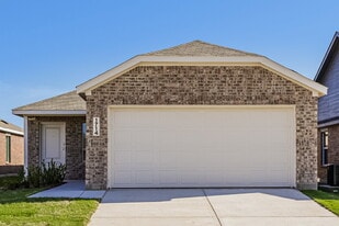 1714 Crossbill St in Forney, TX - Building Photo