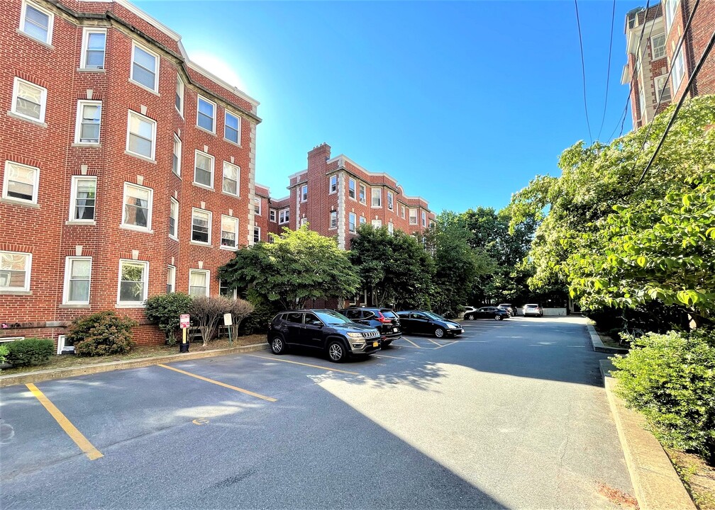 5 Craigie St, Unit 36 in Cambridge, MA - Building Photo