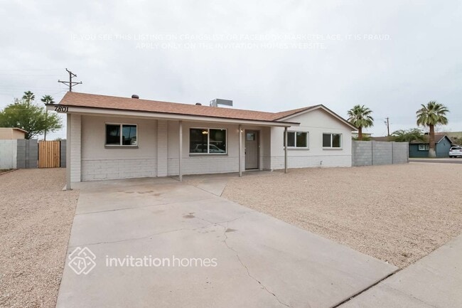 7801 E Loma Land Dr in Scottsdale, AZ - Foto de edificio - Building Photo