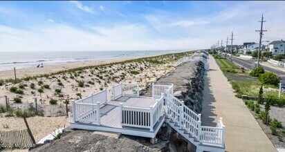 150 Ocean Ave in Sea Bright, NJ - Building Photo - Building Photo
