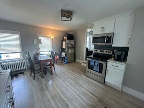 19 Pearl St in Natick, MA - Building Photo - Building Photo