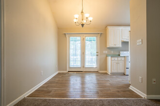 243 Dullis Cir in Garner, NC - Building Photo - Building Photo