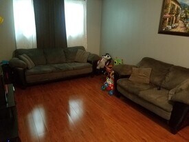 10 Andria Rd, Unit 1 in Boston, MA - Building Photo