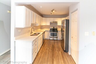 2788 Borkshire Ln in Aurora, IL - Building Photo - Building Photo