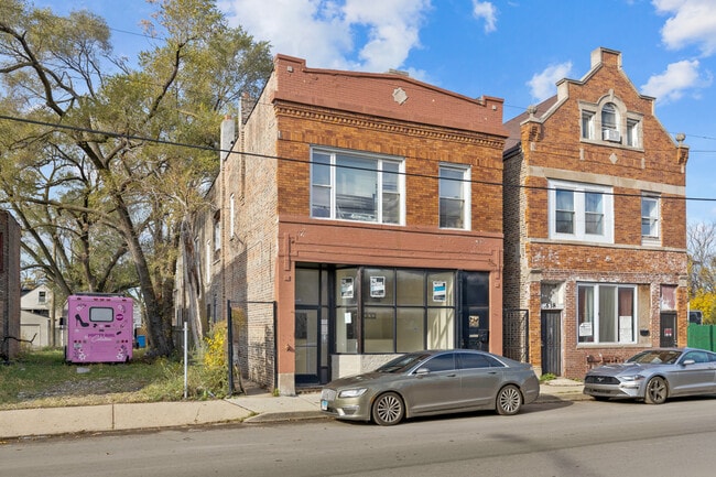 1640 S Pulaski Rd in Chicago, IL - Building Photo - Building Photo