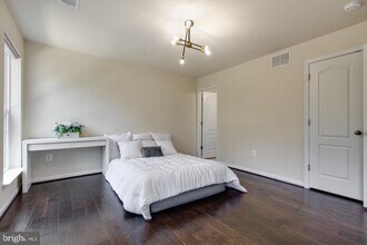 7201 Thackley Way in Elkridge, MD - Building Photo - Building Photo