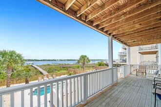 1336 W Lagoon Ave in Gulf Shores, AL - Building Photo - Building Photo