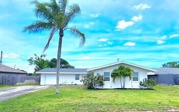 964 Beechfern Ln in Rockledge, FL - Building Photo - Building Photo