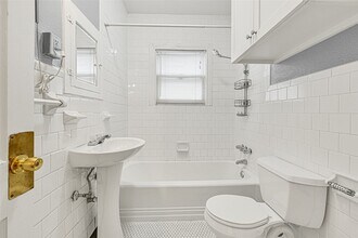 4304 Pease St in Houston, TX - Building Photo - Building Photo