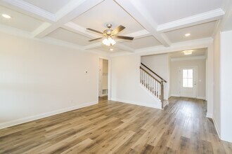 6053 Bakerville Ln in North Augusta, SC - Foto de edificio - Building Photo