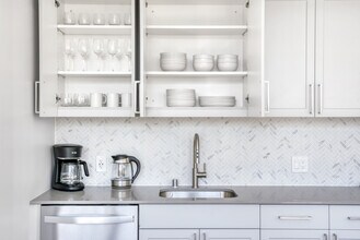 704 Spring St in Seattle, WA - Building Photo - Building Photo