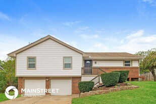 11704 Bristol Ave in Kansas City, MO - Building Photo