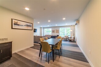 446 Massachusetts Ave in Acton, MA - Building Photo - Building Photo