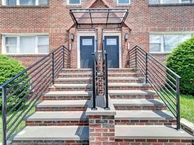 1110-1112 73rd St in North Bergen, NJ - Building Photo
