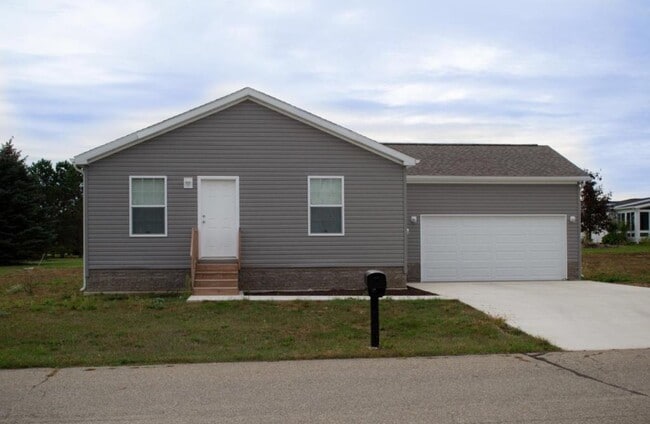 property at 558 Bowline Blvd