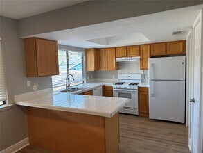 10008 Barrington Cove in Austin, TX - Building Photo - Building Photo