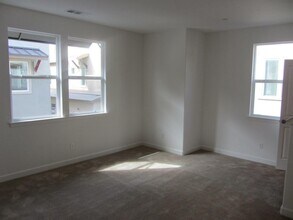 953 Glen Valley Terrace in Sunnyvale, CA - Building Photo - Building Photo