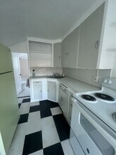 4721 5th Ave NE, Unit 1 in Seattle, WA - Building Photo - Building Photo