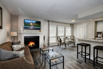 Avana Bellemeade in Leesburg, VA - Foto de edificio - Interior Photo