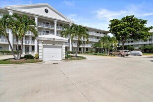 2421 Village Blvd in West Palm Beach, FL - Building Photo
